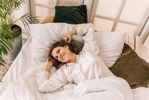 Top Tips for Healthy Sleep Habits to Boost Your Sleep Quality